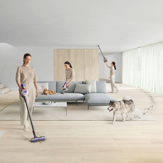 Dyson V8 Cordless Vacuum Cleaner - Silver