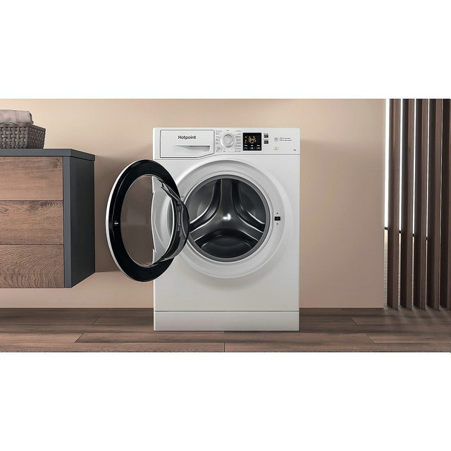 Hotpoint 7kg 1400rpm Washing Machine - White NSWM743UWUKN