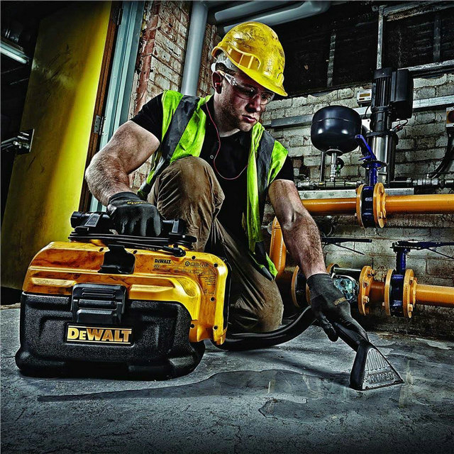 DeWalt DCV584L 18V XR FlexVolt L-Class Cordless Vacuum