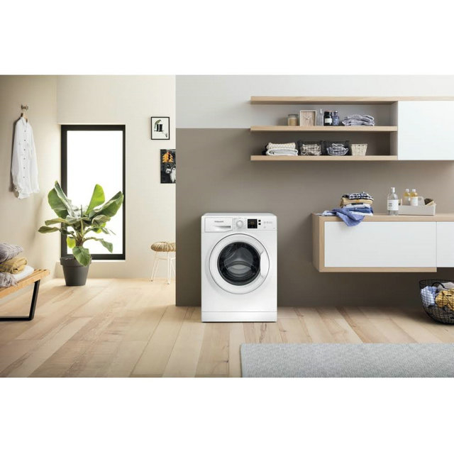 Hotpoint 7kg 1400rpm Washing Machine - White NSWM743UWUKN