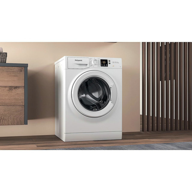 Hotpoint 7kg 1400rpm Washing Machine - White NSWM743UWUKN