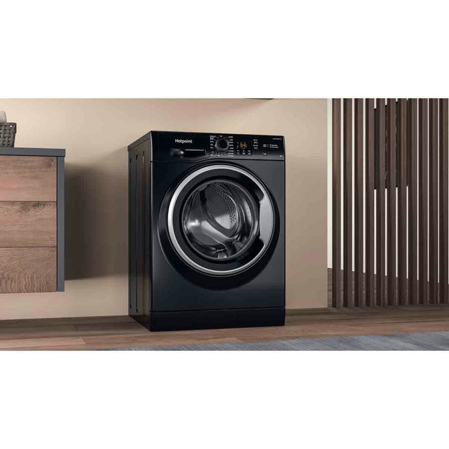 Hotpoint NSWM845CBSUKN 8kg Washing Machine 1400 RPM Black