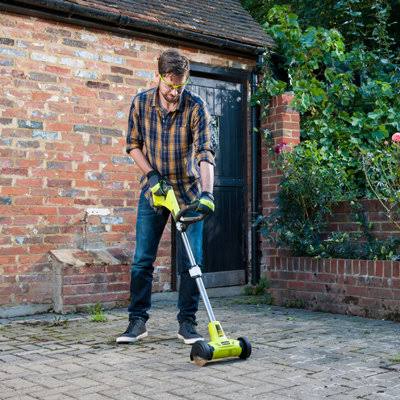 Ryobi RY18PCA-140 18V One+ Cordless Patio Cleaner With Wire Brush (1 x 4.0Ah)