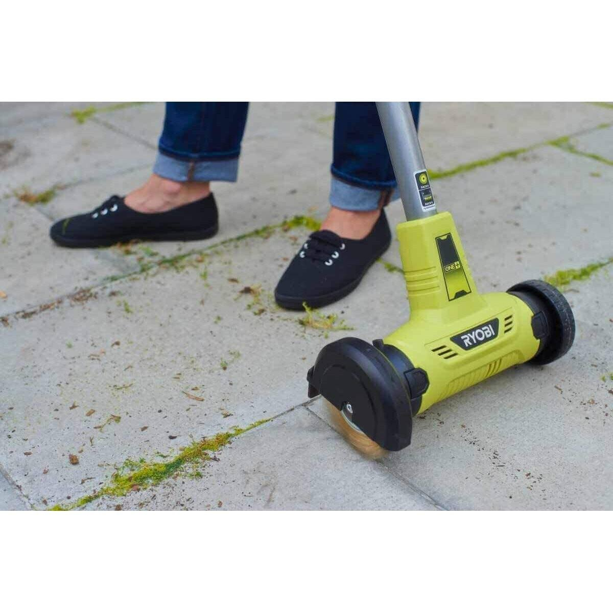 Ryobi RY18PCA-140 18V One+ Cordless Patio Cleaner With Wire Brush (1 x 4.0Ah)