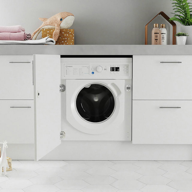 Indesit BIWMIL91485UK 9kg 1400rpm Integrated Washing Machine - White