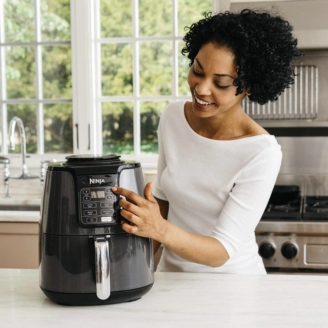 Ninja AF100UK 3.8L Air Fryer Black Fryers