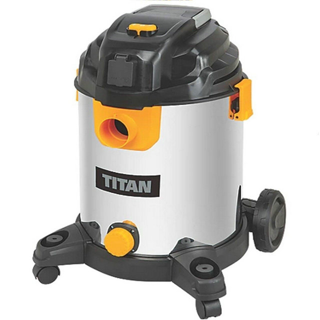 Titan TTB775VAC 1400W  Wet & Dry Vacuum 220-240V