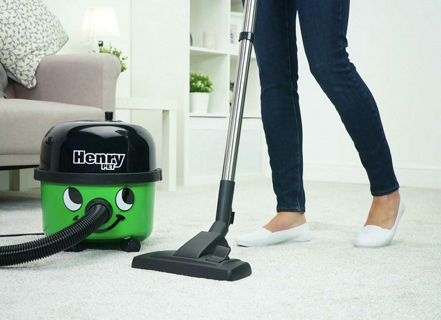 Henry Pet PET200 Green Cylinder Vacuum Cleaner