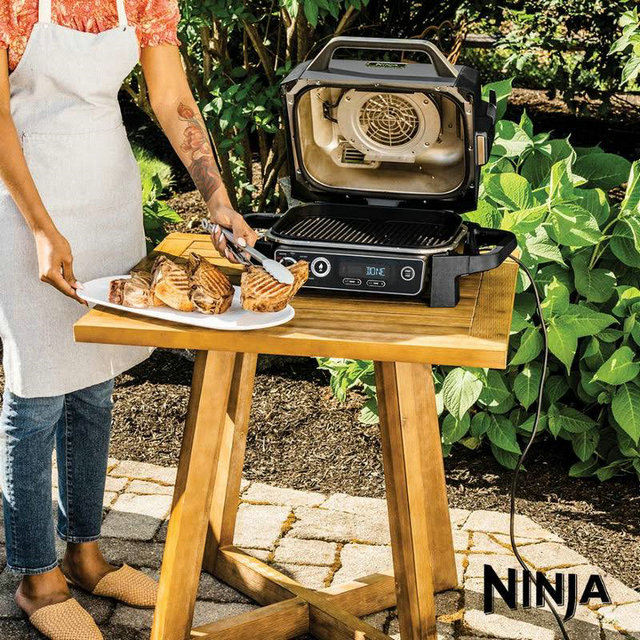 Ninja Woodfire Electric BBQ Grill Smoker OG701UK