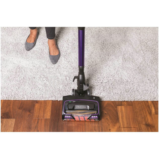 Shark HZ500UK Corded Vacuum Cleaner w/ Anti Hair Wrap